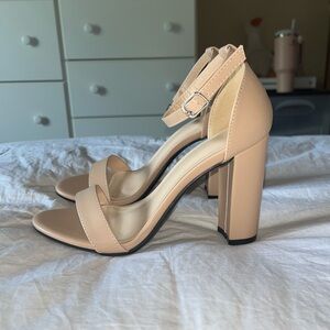 Nude Chunky Women’s Heels